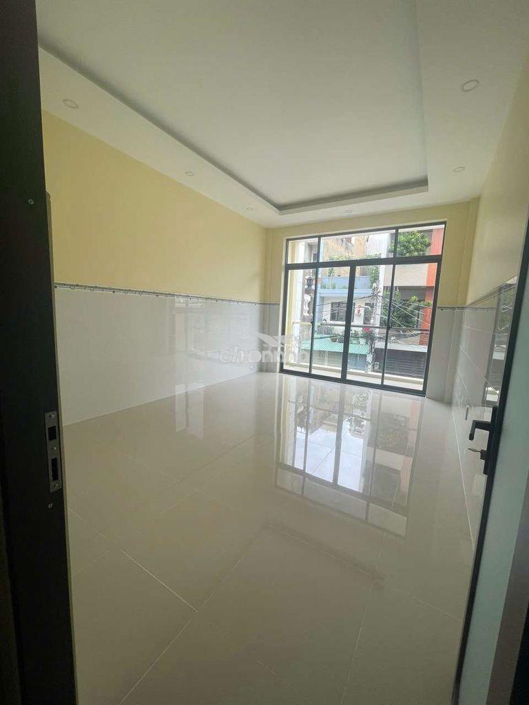 Nhà đ/c 110/20 hòa bình - 8x20- 1 lầu -4pn- mới xây - 3