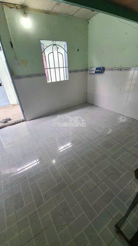 Phòng 2 triệu 500 (nguyễn văn linh + phạm hùng, bình chánh)