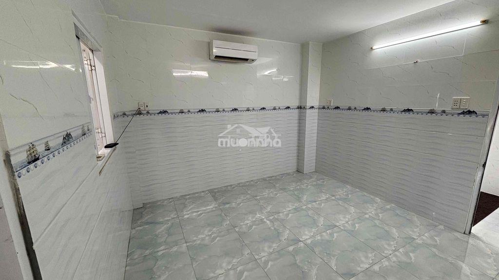 Cho thuê nguyên tầng trong nhà nguyên căn 4x18 ( chốt ngay giảm 500k) - 4
