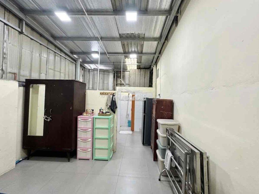 Mua đất tặng nhà - hẻm oto tránh - gần chợ thủ đức, giá 3,7 tỷ! - Ảnh 4