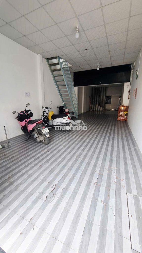 Ktx ngay khu chế xuất gần huỳnh tấn phát, giờ giấc tự do - 3