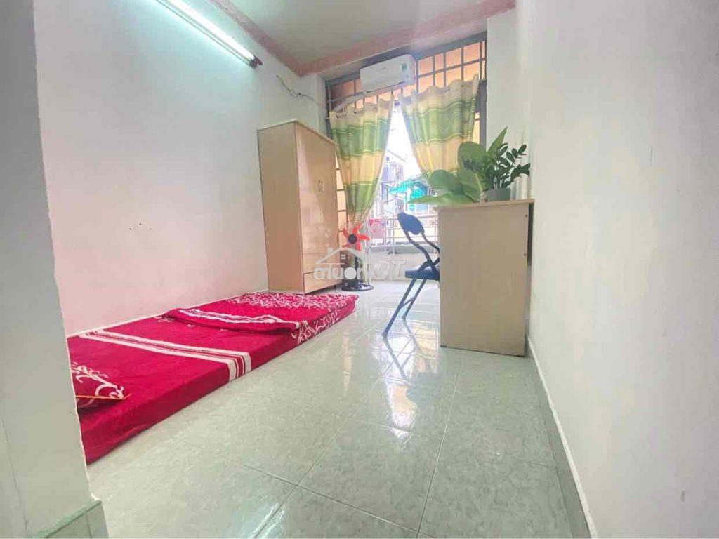Cho thuê trọ ban cong lê văn sỹ q3 - 3