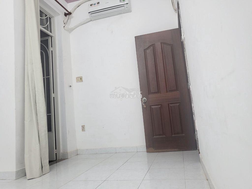 Phòng trọ quận 10 giá rẻ - 3