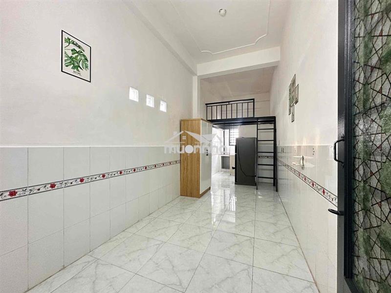 Chỉ còn 2 phòng - lê văn quới