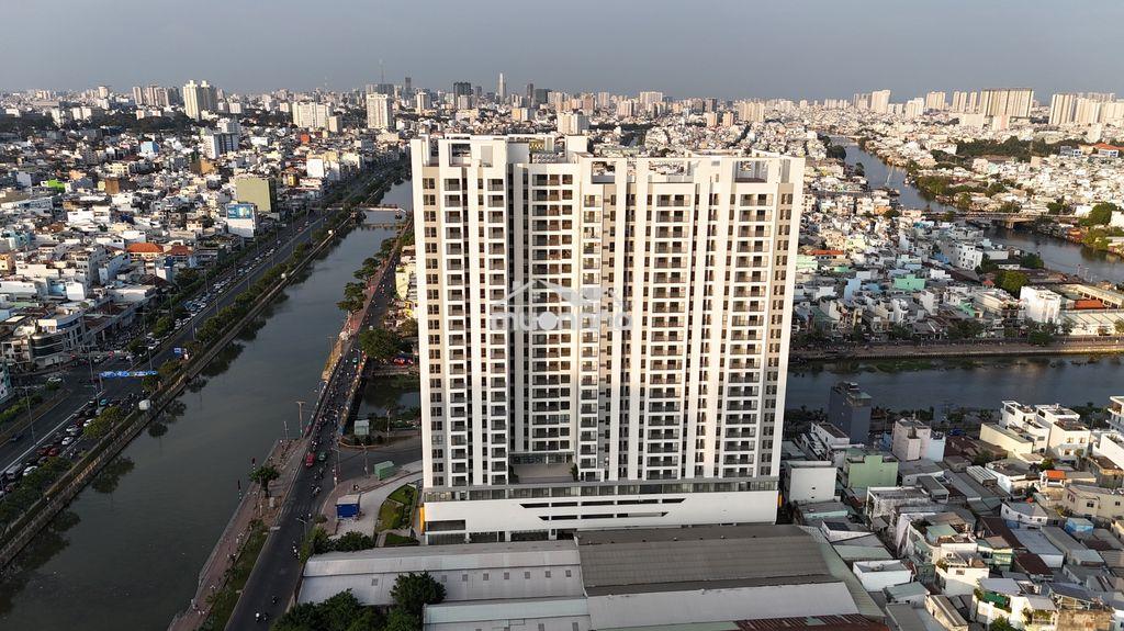 Cho thue căn góc 3pn view quận 1 siêu đẹp - 3