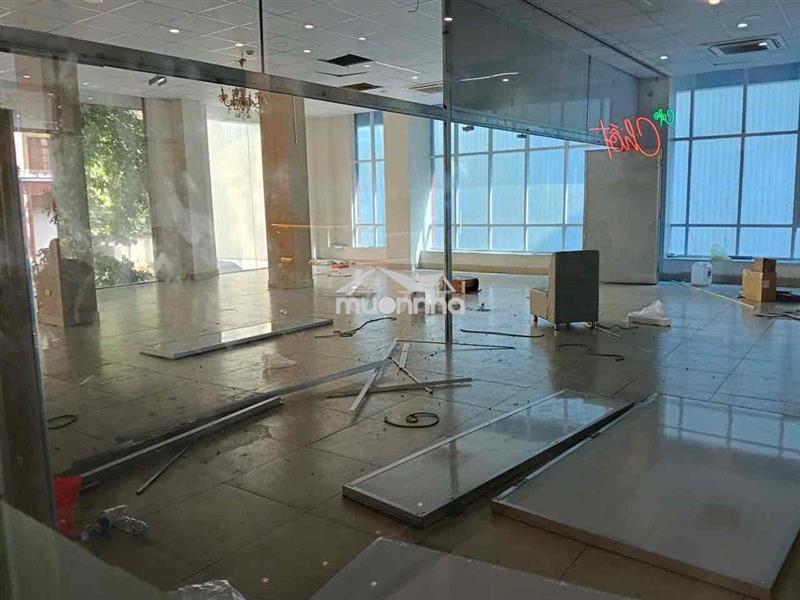 SÀN VĂN PHÒNG 1000M2 TẦNG TRÊT THÀNH THÁI QUẬN 10 CŨ