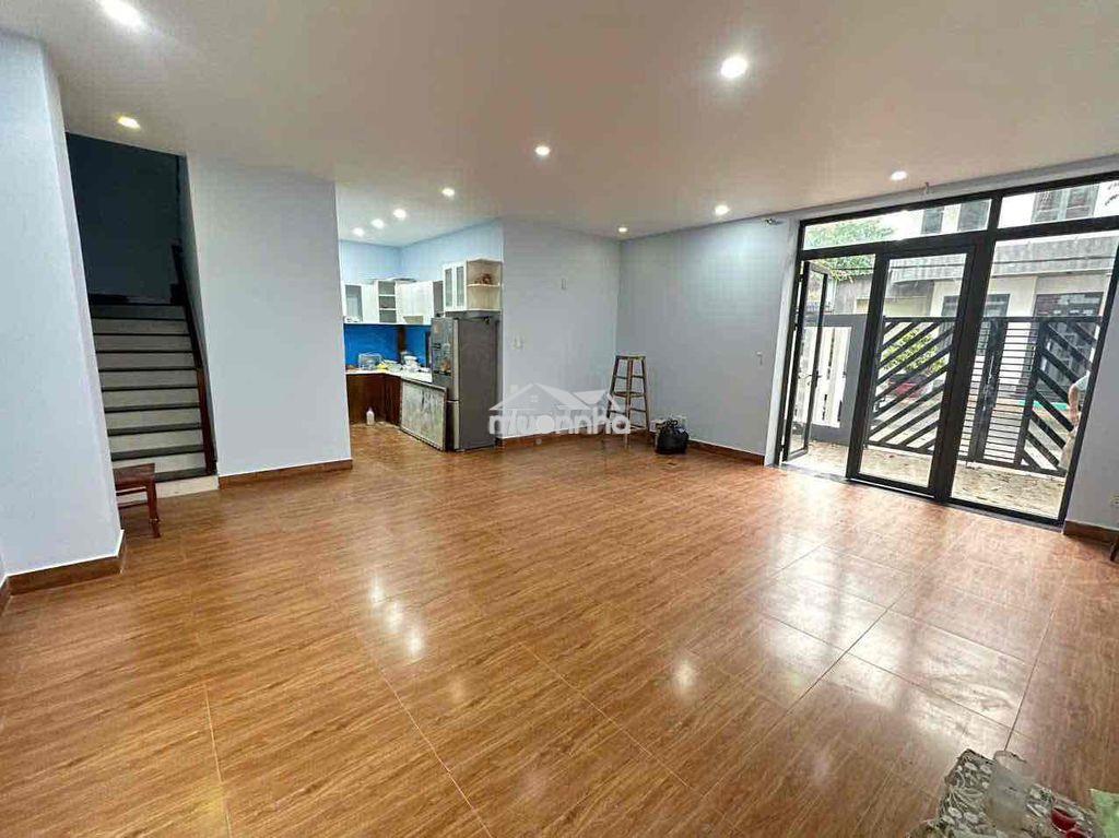 Cho thuê nhà phố k8 thông suốt siêu đẹp - 2