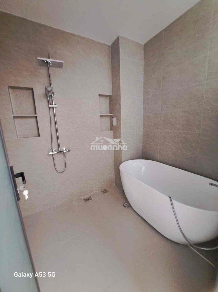 Nhà nguyên căn 1 trệt 2 lầu có sân thượng bãi đậu oto, hẻm oto - 3