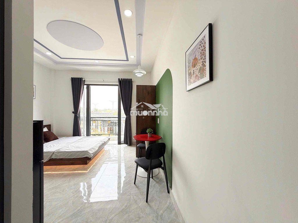 Cho thuê căn hộ bancong gần toà nhà viettel, vòng xoay dân chủ q10 - 3