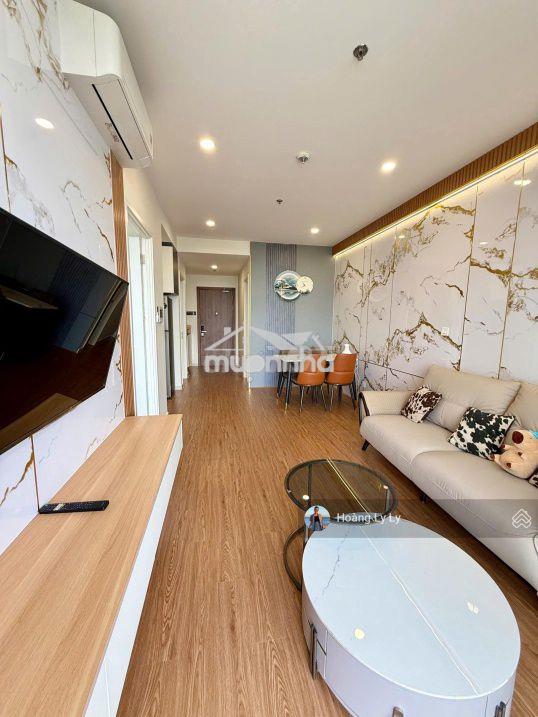 Cho thuê căn hộ 2pn view landmark 81, cc the emerald golf view - 2