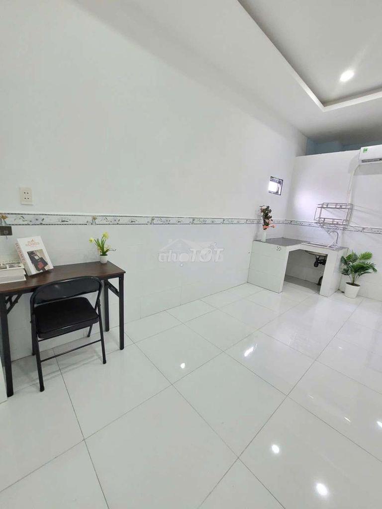 Cho thuê phòng ngay cầu tham lương q12, chỉ 3tr2/tháng - 4