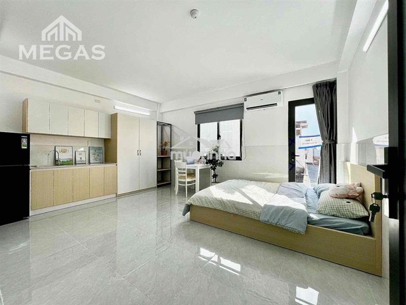 Căn hộ cho thuê ban công full nội thất ngay lê văn sỹ quận 3
