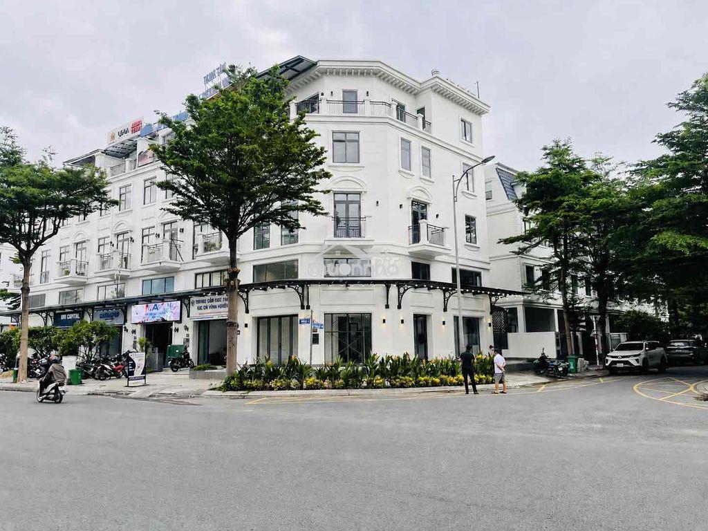 Cho thuê shophouse 2 mặt tiền làm vp, vị trí đắc địa, nhà mới 100% - 3