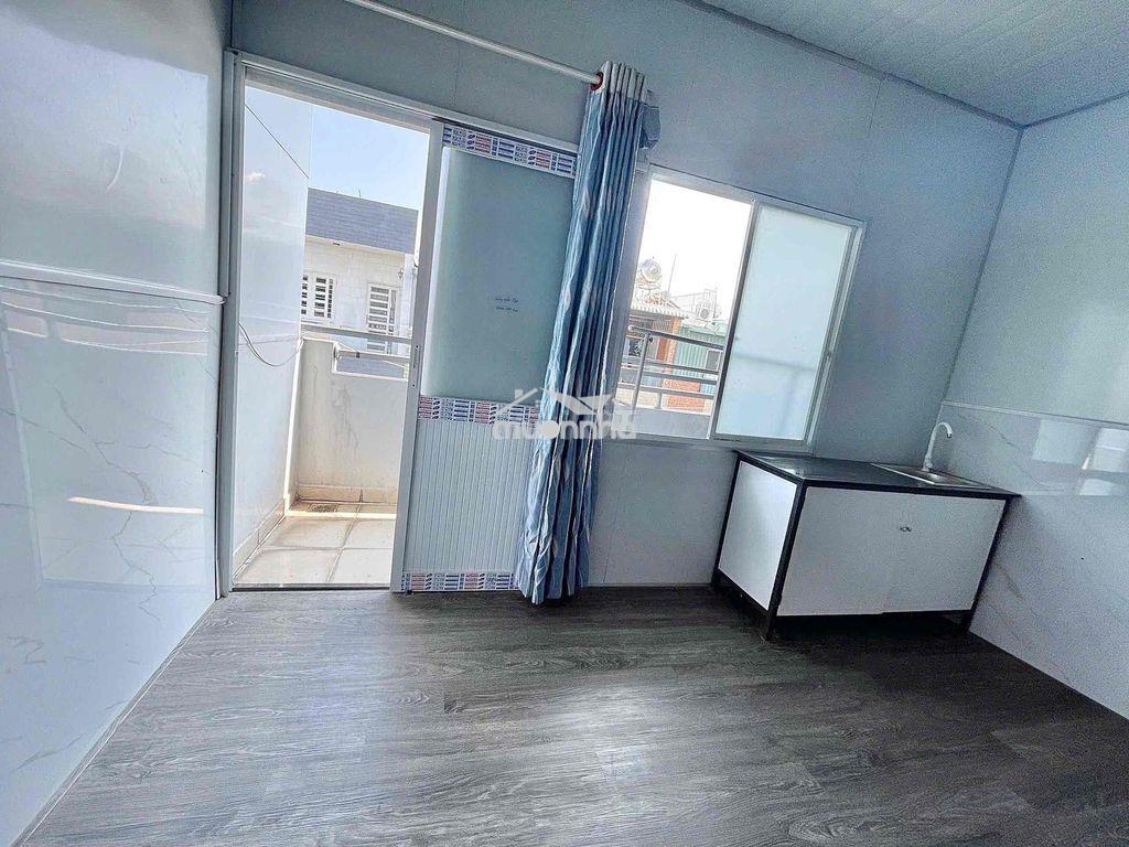 Ban công full nội thất sau gigamall - 3