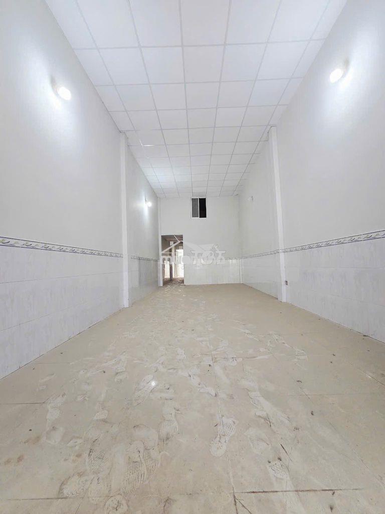 Cho thuê nhà hẻm 319 lê trọng tấn  4 x 22 m đúc lửng cực đẹp : 2 pn  - 2