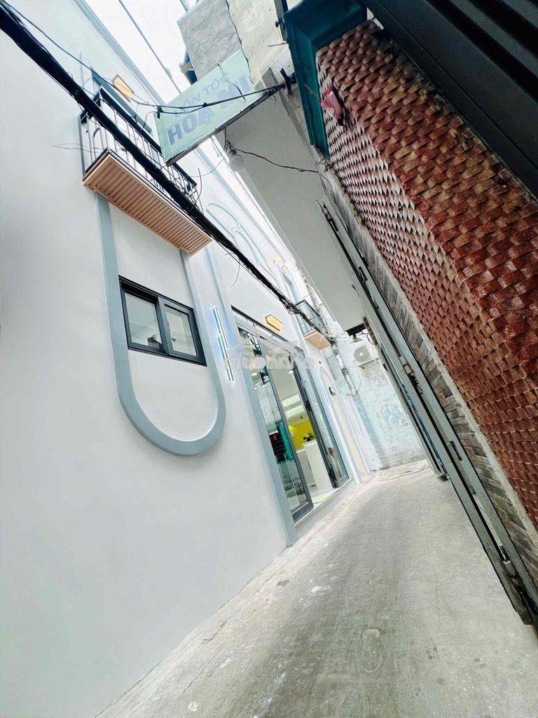 Bán nhà mới đẹp ở ngay siêu thích hưng phú q8