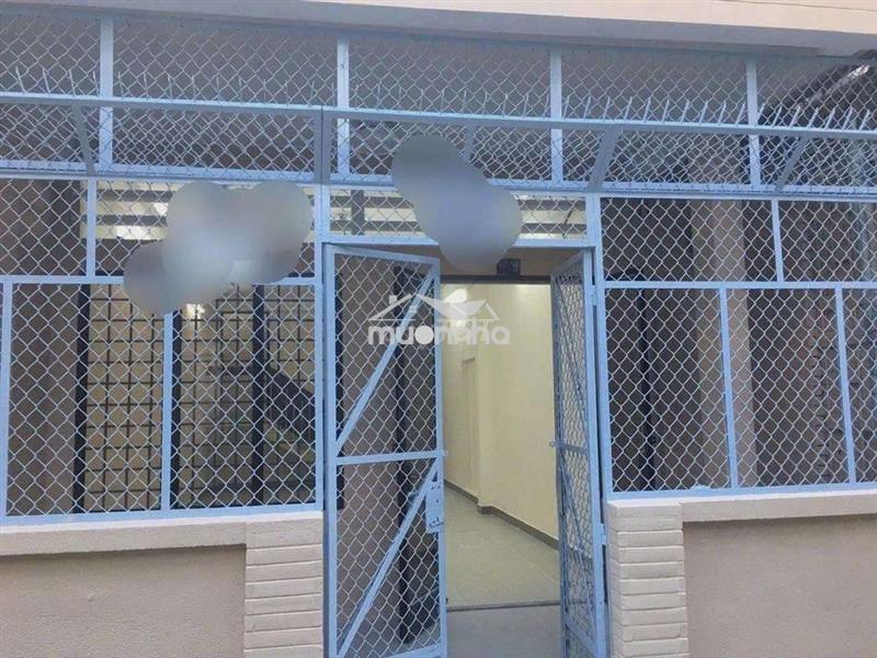 Cho thuê nhà hẻm xe hơi sát mặt tiền cmt8 q3 8