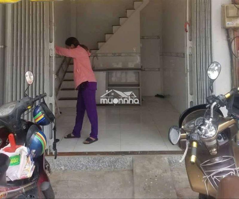 Nhà mặt tiền nguyễn kiệm, trệt 2 lầu, 3wc, chỉ 9tr/tháng. 