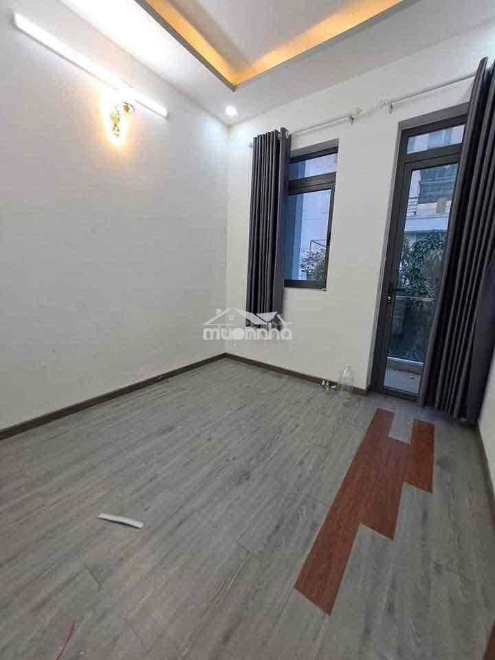 Cho thuê nhà nguyên căn hẻm 2581 huỳnh tấn phát nhà bè giá 8tr - 4