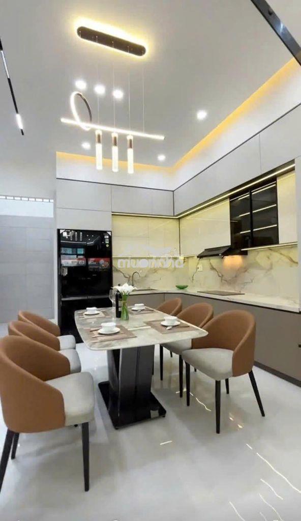 🏡 Nhà đẹp 1 trệt 2 lầu có sân đậu ô tô – sổ hồng riêng chưa tới 3 tỷ! - 3