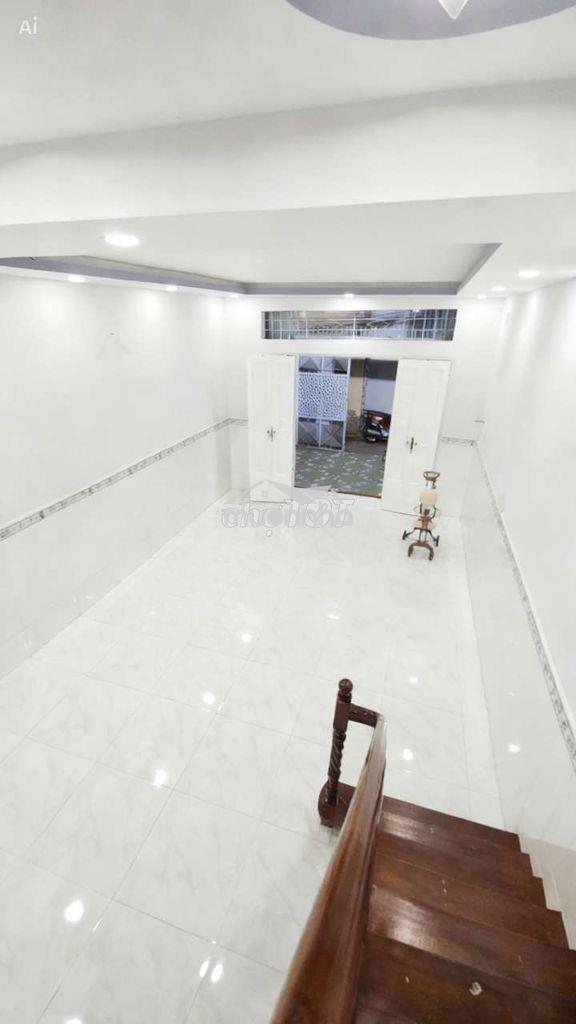 Cho thuê nhà 4pn lê quang định bình thạnh 