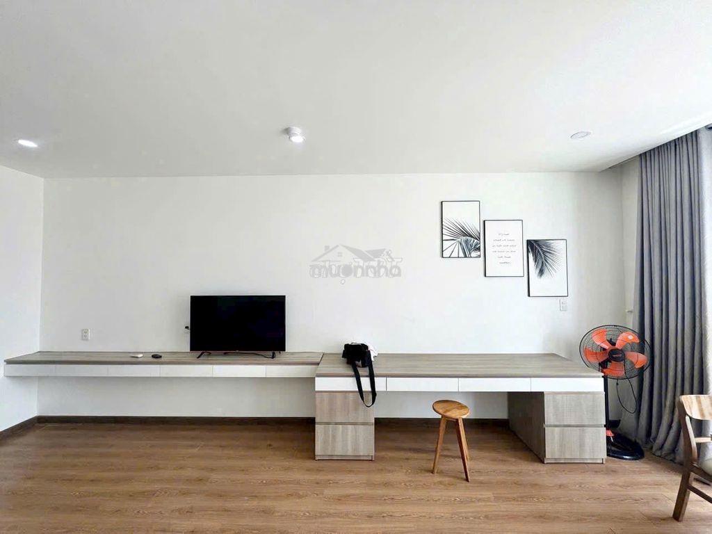 Phòng chuẩn 42m2_1 phòng ngủ, ban công_phan tây hồ khu phan xích long - 3