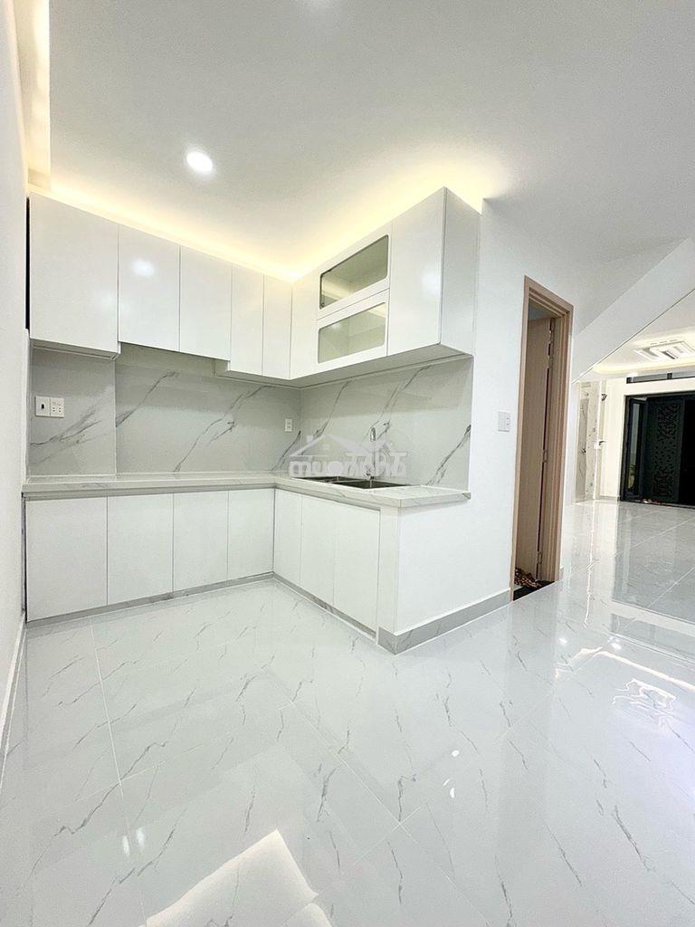 Siêu phẩm 62m2, 2 tầng đường huỳnh thiên lộc chỉ 6 đồng hơn . - 2