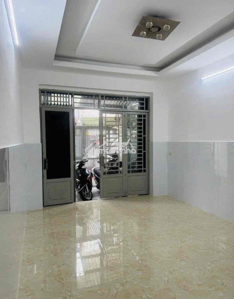 Nhà rộng mới, dt 4x 12,5m, 1 trệt 1 lầu, 2p. ngủ ở và làm việc ok - 2