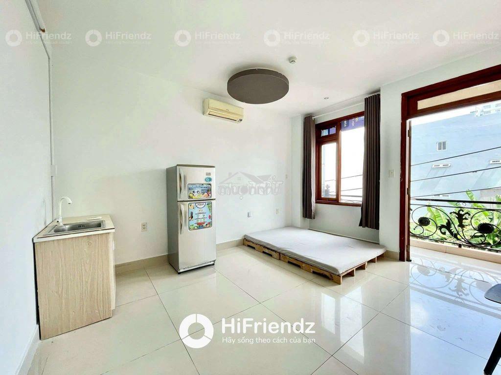 Ban công full nt ngay đầm sen, giáp q11, lotte lê đại hành,... - 2