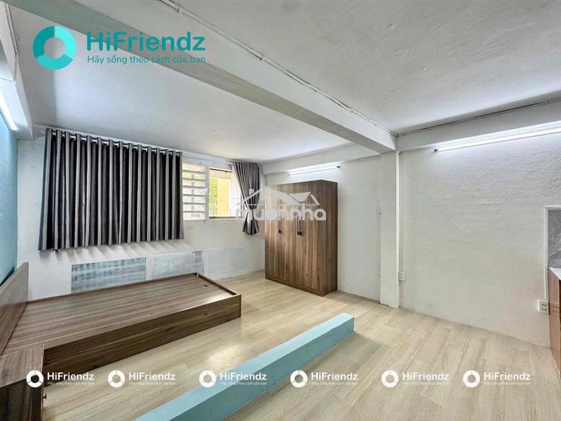 Studio ban công tách bếp mới xây full nội thất gần đh bách khoa q10