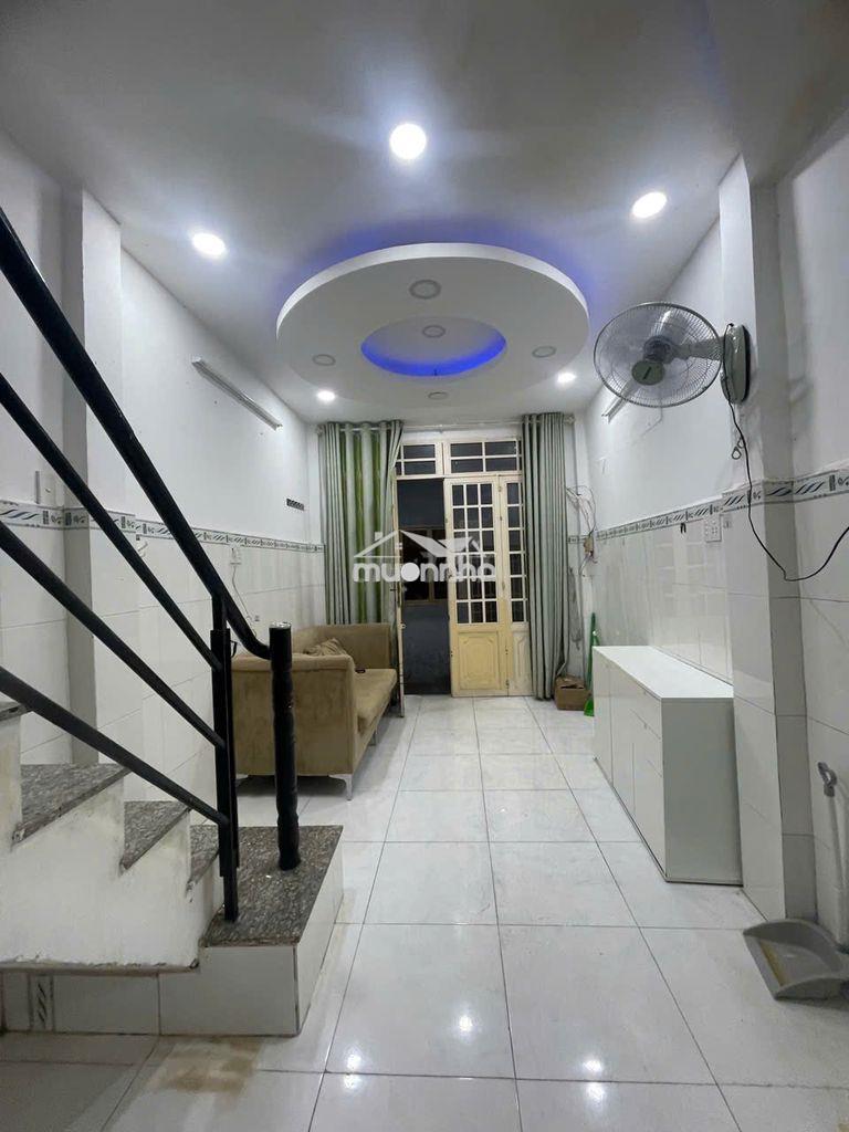 Nhà 3 tầng trung tâm q1 - 3,4 tỷ - 3