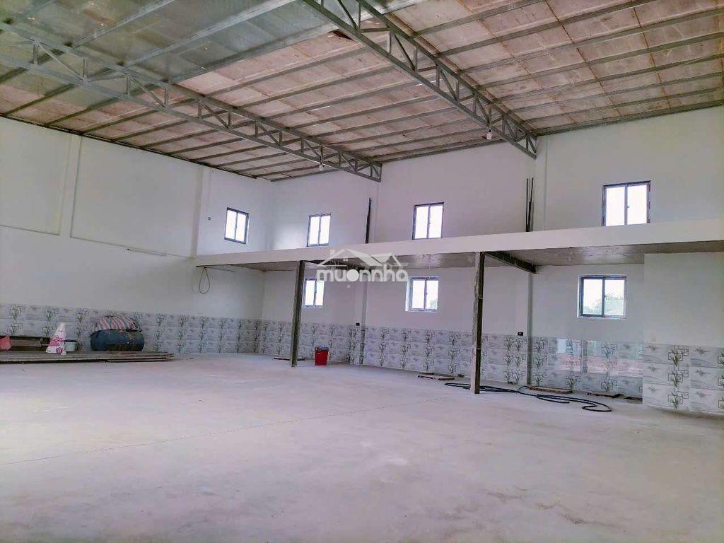 Xưởng 300 m2 mới xây - gác lửng - bà điểm hóc môn - 3