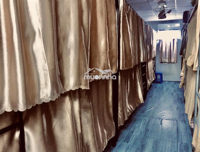 Kí túc xá bình dân đầy đủ tiện nghi