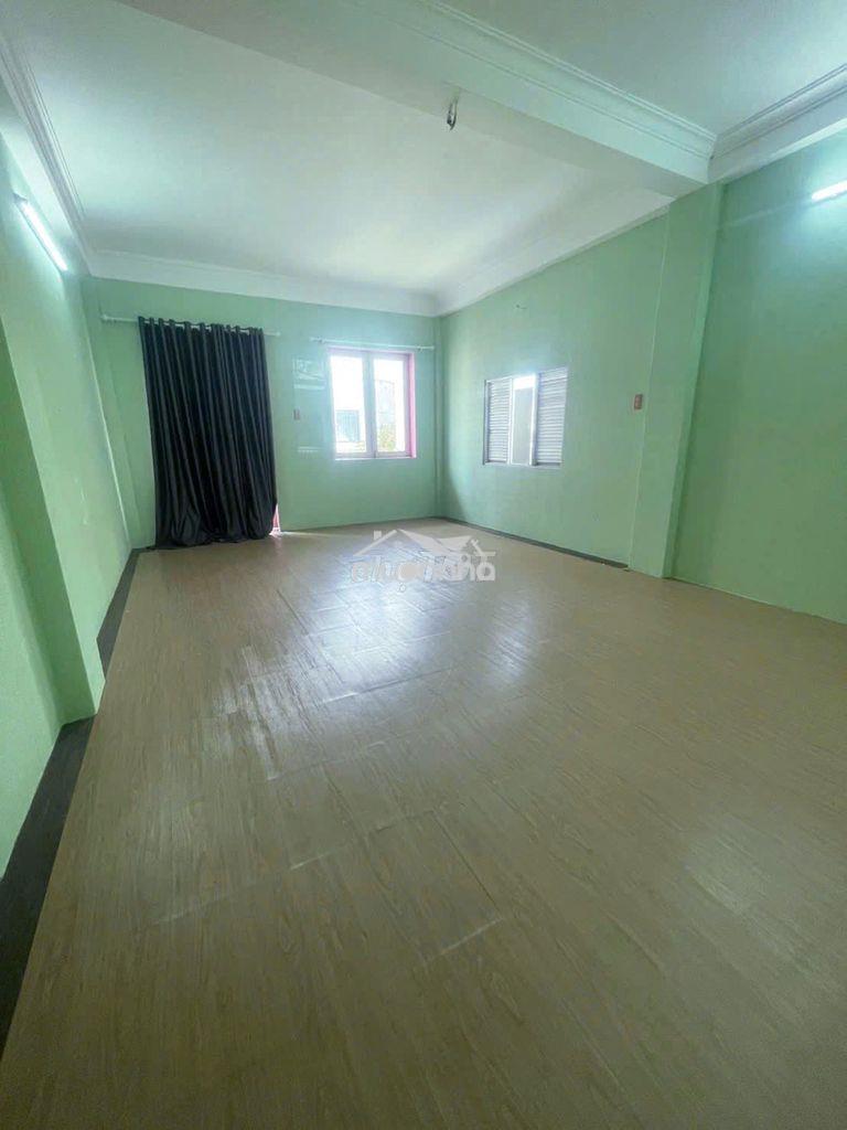 Cho thuê nhà 2 lầu hẻm rộng đường tch 36 phường tch q12 - 4