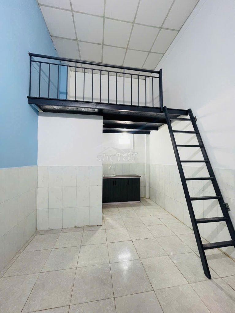 Phòng vị trí tiện ngay bx miền đông mới, làng đại học, ga suối tiên