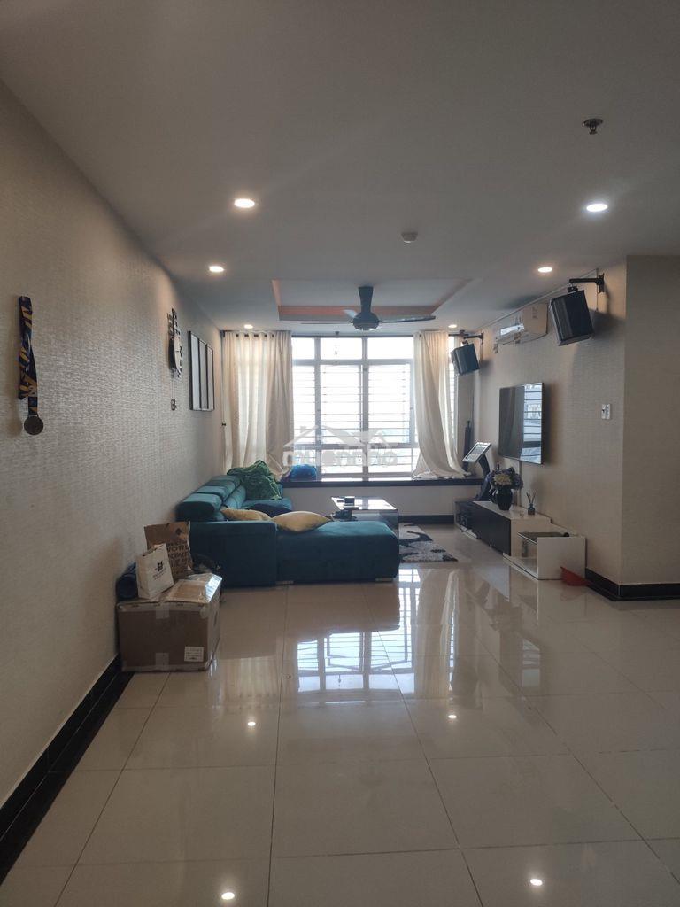 Cho thuê căn hộ giai việt -150m2 -3pn ful giá: 16 triệu  - 3
