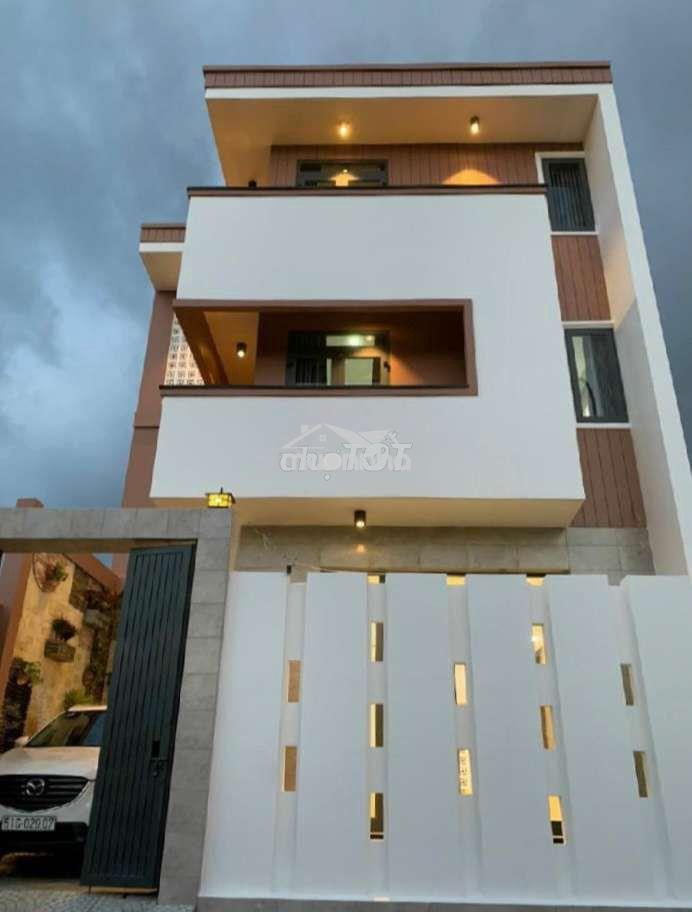 Nhà hẻm oto, đường