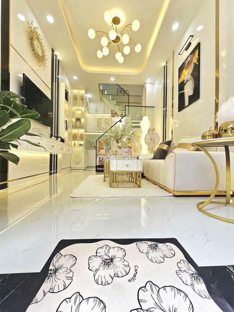 Cho thuê nhà đẹp 3 tầng, hùynh tấn phát , nhà bè.