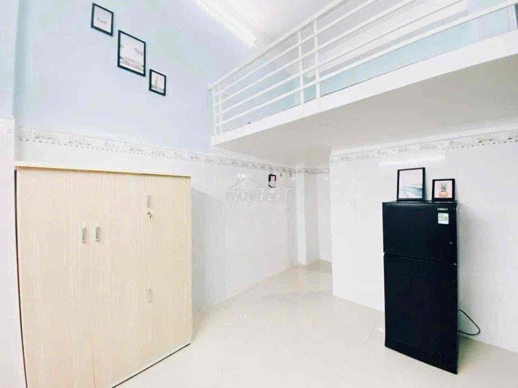 Phòng trọ gác cao 2m ngay ngã tư bảy hiền - etown cộng hoà - 3
