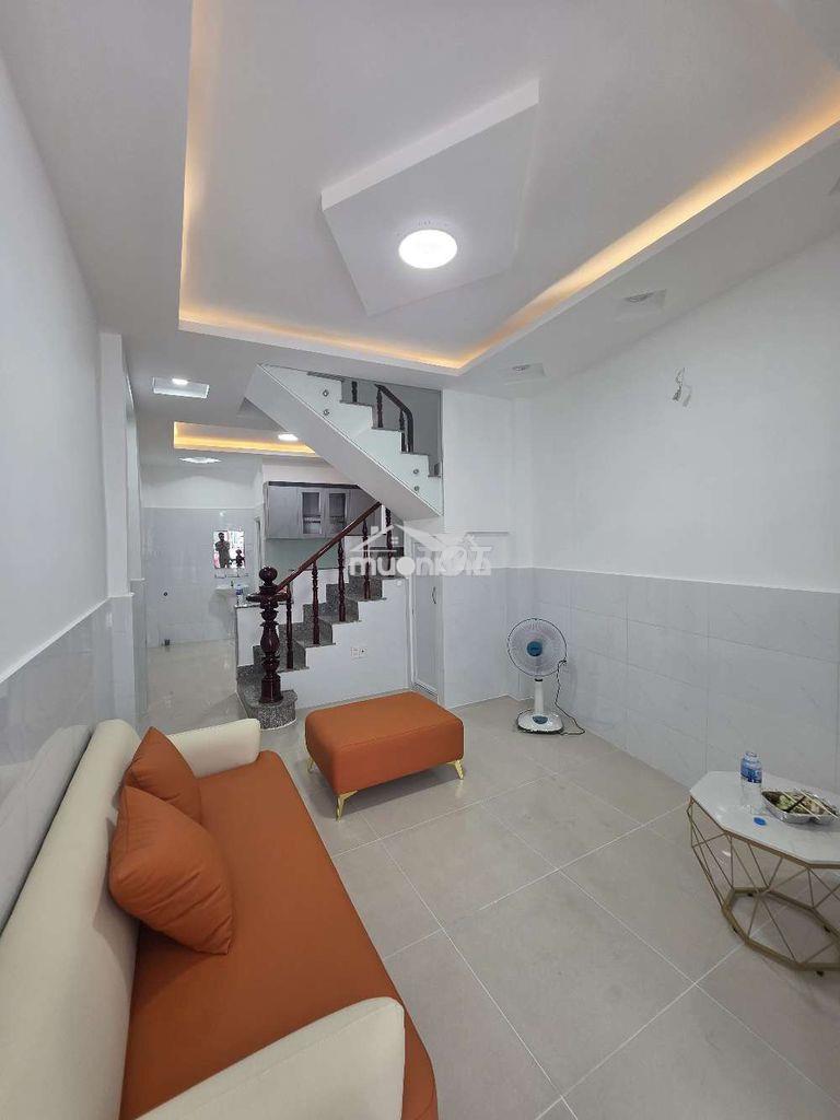 Bán nhà hẻm xe hơi đường trương công định. dt 40m2  - 3