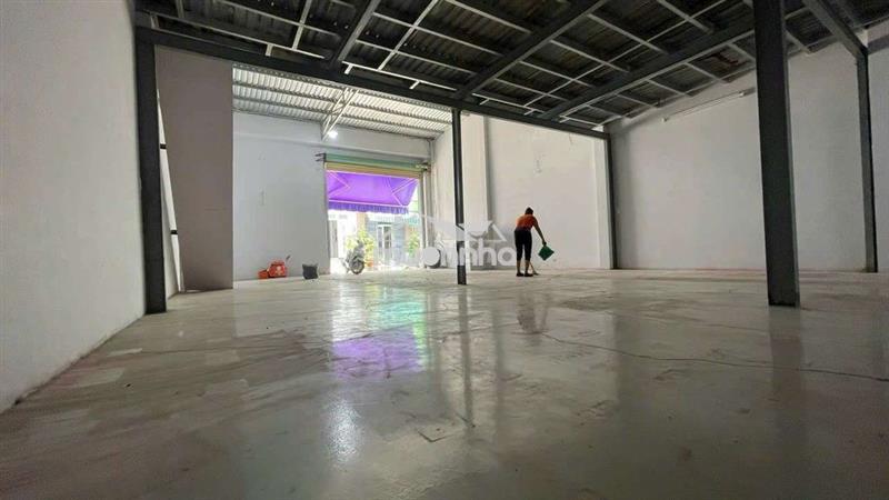 KHO XƯỞNG QUẬN 6 _ DTSD 220M2 SẴN VĂN PHÒNG
