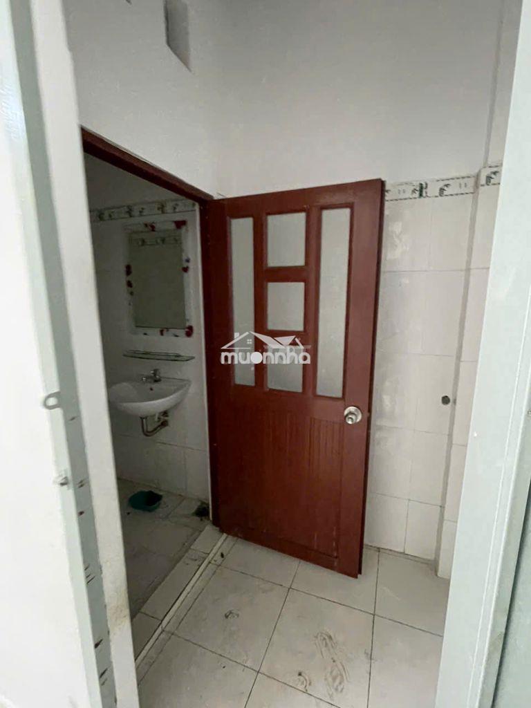 Cho nữ thuê phòng ngay chợ trần văn quang x - 2