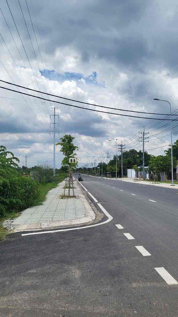 Bán nhà & đất mặt tiền đường nhựa - 3