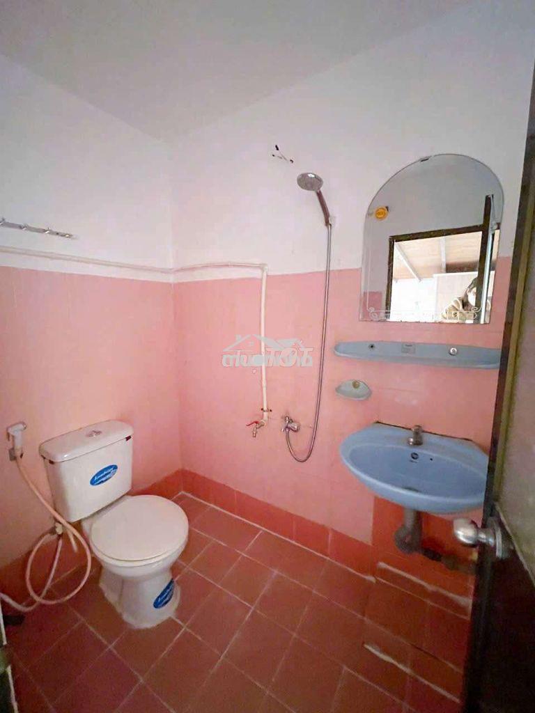 Ảnh thật,cho thê phòng to , ban công,gác lững, tolet riêng, bếp riêng - 4