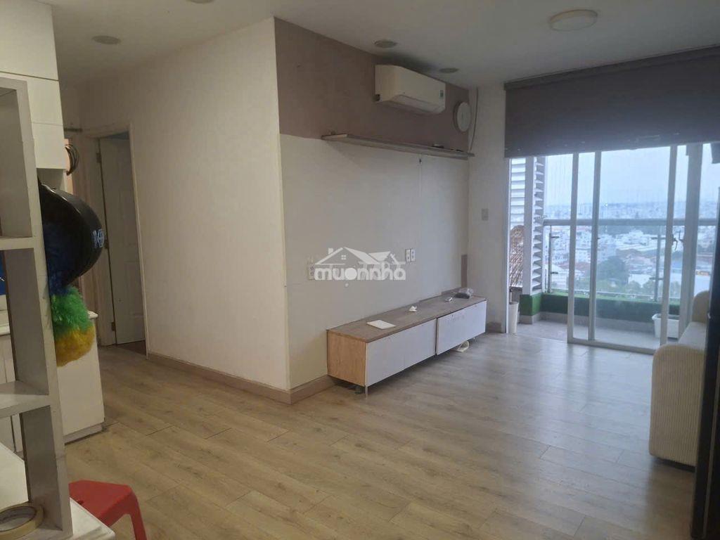Cho thuê cuối tháng 6 ở căn 2pn 64m2 9tr5/thang có nội thất - 3