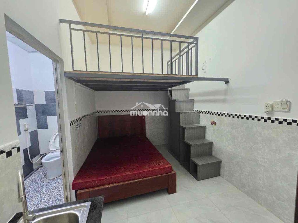 Cho thuê phòng có gác giá siêu rẻ ngay gần thạch lam, thoại ngọc hầu - 4