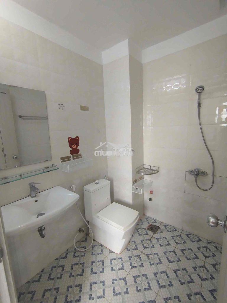 Studio bancol thang máy căn hộ mini - 3