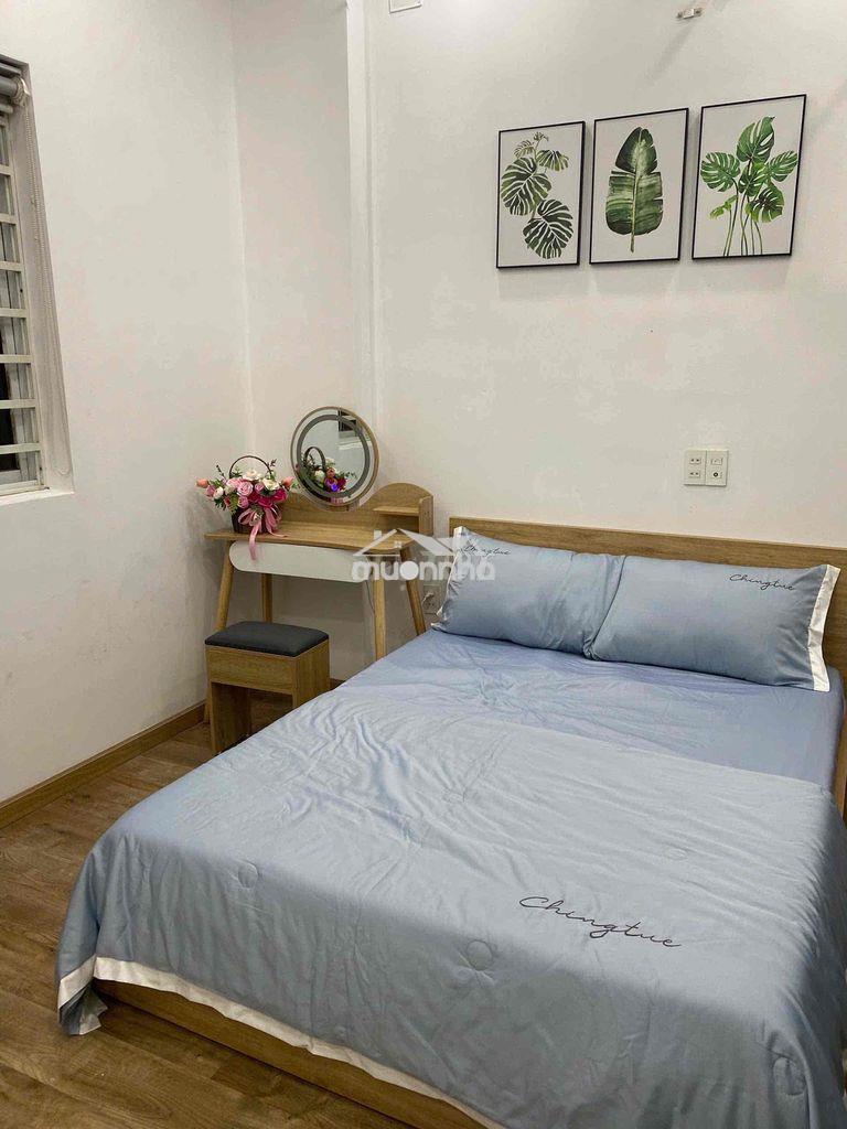 Thang máy - cửa sổ lớn full nội thất chỉ 5,2tr - 4