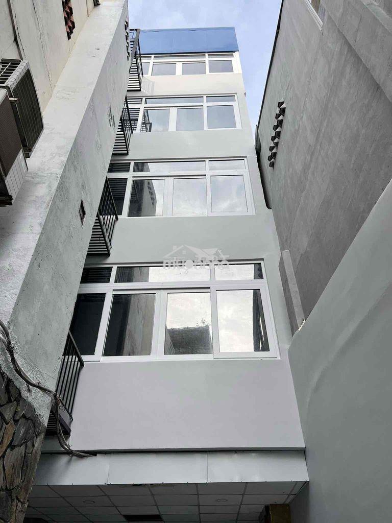 Cho thuê văn phòng 140m2 ở 9 trương quốc dung, q.phú nhuận giá 9,9$/m2 - 4