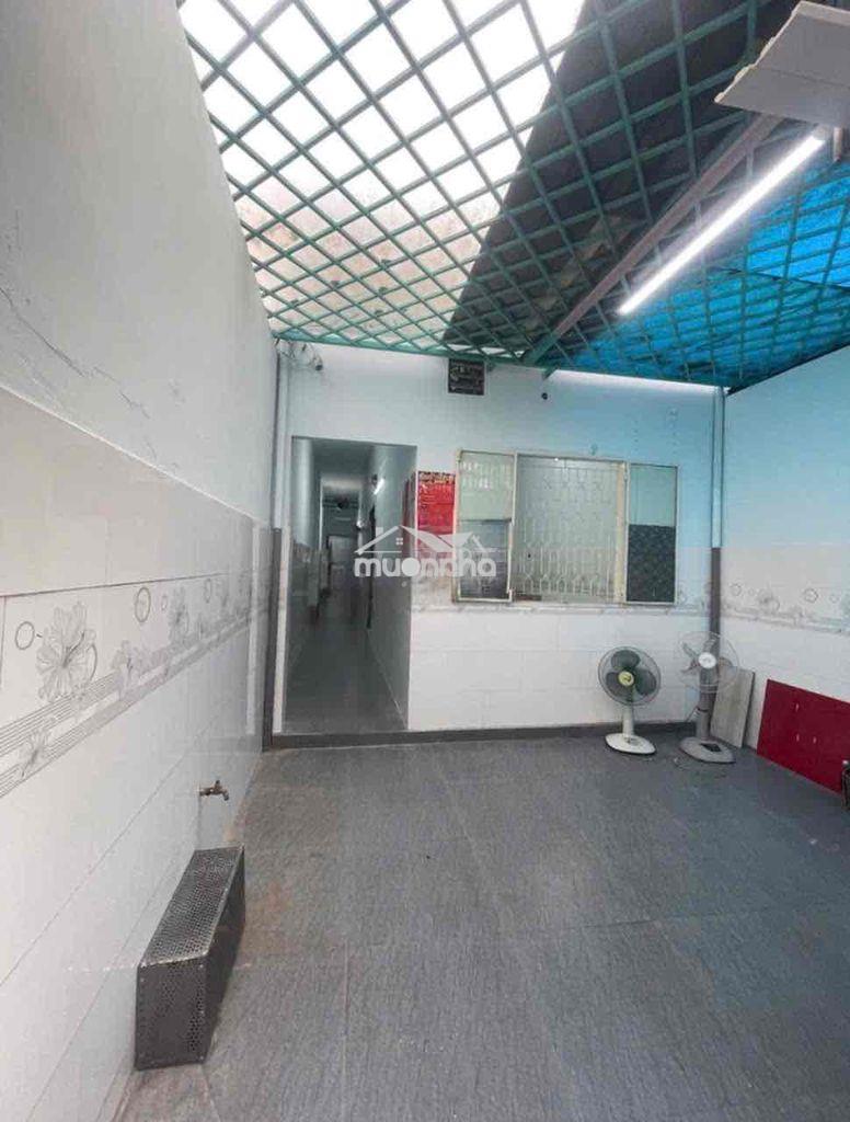 Chi thuê nhà nguyên căn đường ung văn khiêm quận bt